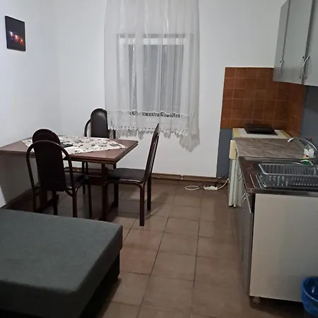 Smestaj Novakovic ,zdrelo 3*